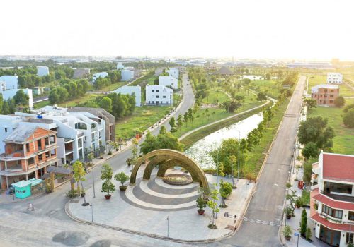 Những cú bắt tay của các đại gia BĐS dự báo sẽ khai sinh loạt dự án quy mô cho thị trường trong thời gian tới.