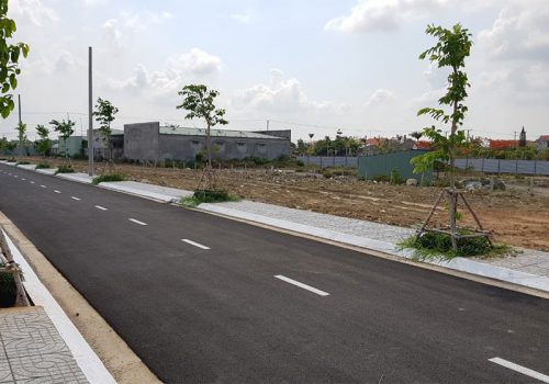 Công tác bồi thường giải phóng mặt bằng gặp khó khăn liên quan đến giá đất. Ảnh minh họa