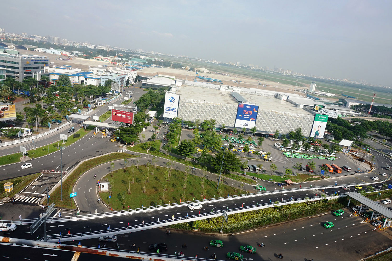 TPHCM dồn lực triển khai các dự án hạ tầng xung quanh sân bay Tân Sơn Nhất