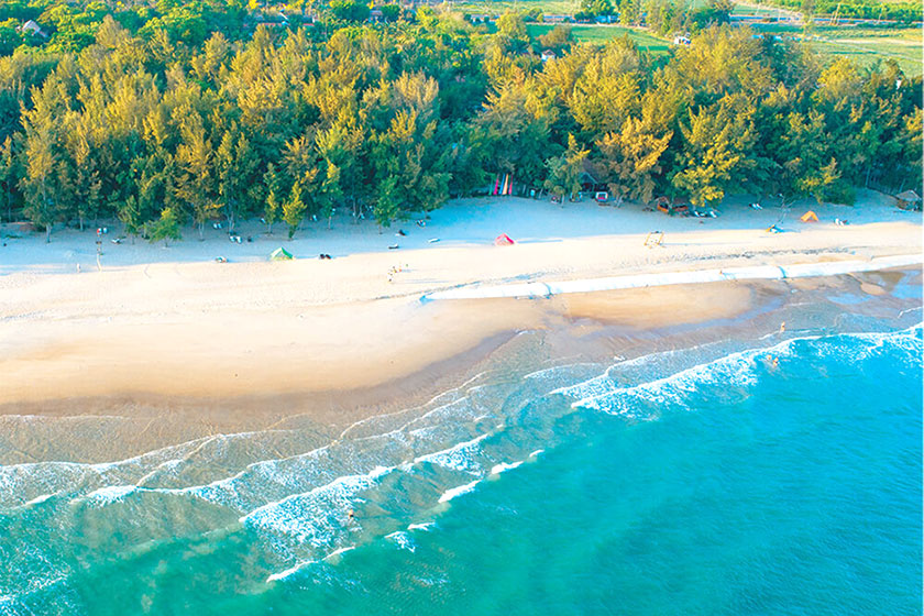 Chuyên gia dự báo khu vực đất nền mặt tiền ven biển Lộc An, huyện Đất Đỏ - nơi có bãi biển hoang sơ, trong xanh sẽ là điểm nóng về bất động sản nghỉ dưỡng trong thời gian tới