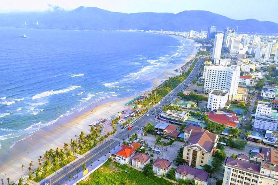 Theo chuyên gia, hiện là cơ hội cho những nhà đầu tư có tiềm lực tài chính, có tầm nhìn dài hạn về thị trường du lịch Việt Nam...