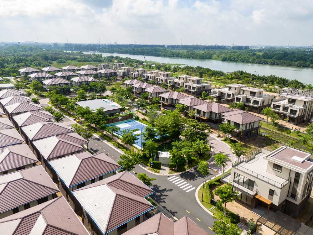 Trường Nội trú Song ngữ Quốc tế EMASI Plus đào tạo 1.800 học sinh.